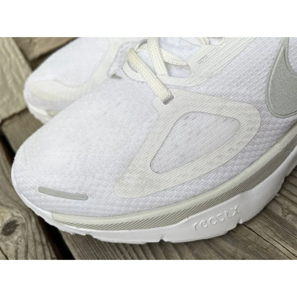 Nike Structure Plus Women’s 8.5 Running Shoes HQ3049-100 - White/Photon Dust